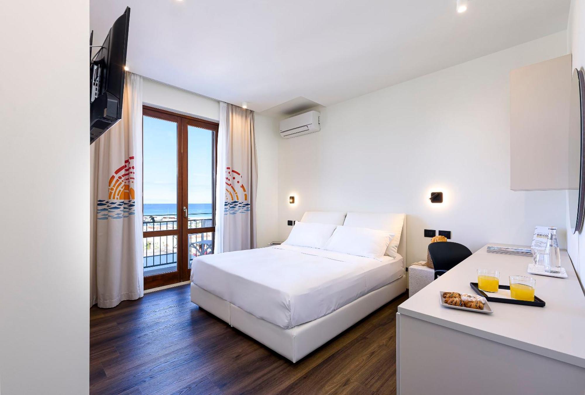 Albergo Auralba 산비토로카포 외부 사진
